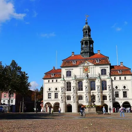 Schaeferfeld Apartment Luneburg
